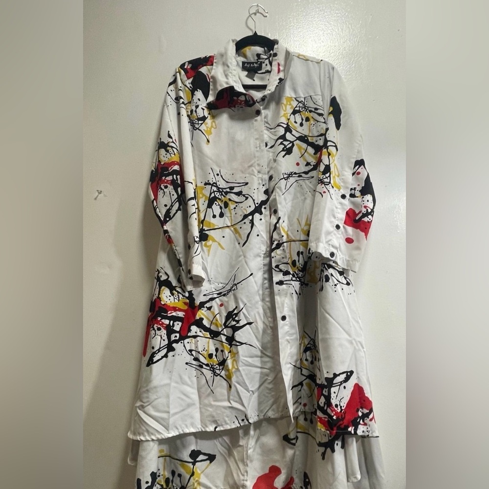 Style & Co. White Abstract Paint-Splash Button Front Blouse
